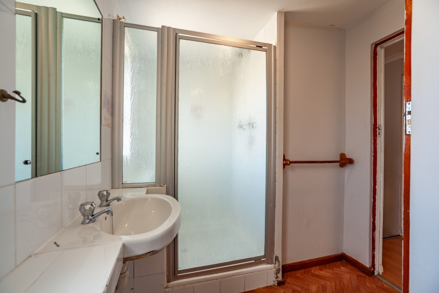 8 Bedroom Property for Sale in Milnerton Ridge Western Cape